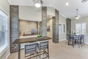 Orange City apartment for rent - Dining room at Saxon Trace, Florida, 32763