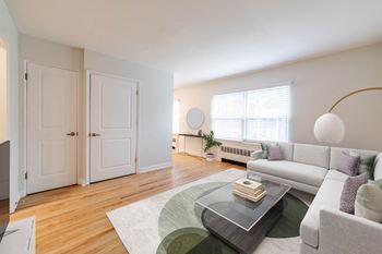 Spacious living room