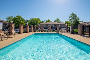 New Castle apartment for rent - Glimmering Pool at Autumn Oaks, New Castle, Indiana