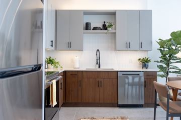 Indianapolis apartment for rent - Cole Motor
