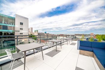 The rooftop deck with views of skyline