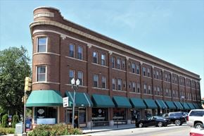Indianapolis apartment for rent - Street view with parking at The Argyle on Mass Ave, Indiana, 46202