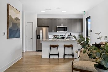 Fully equipped kitchens with energy efficient appliances