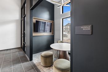 Quiet huddle rooms for focus