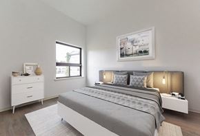 Philadelphia apartment for rent - a bedroom with a bed and a window