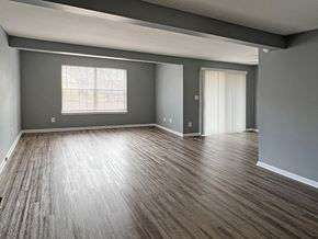 Elmira apartment for rent - Woodland Apartments living room