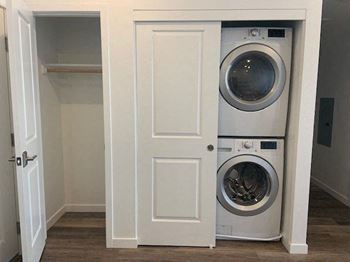 Full size washer/dryer