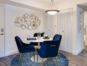 Oakland Park apartment for rent - Dining area with furniture at Aqua 2800, Florida  