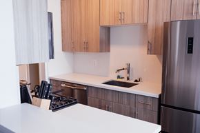 Hollywood apartment for rent - Updated Kitchen