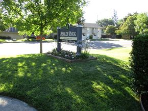 Stockton apartment for rent - Ashley Park Entrance