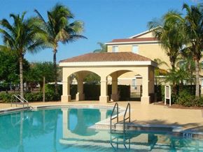 Fort Myers apartment for rent - Pool at Bernwood Trace Apartments, Florida