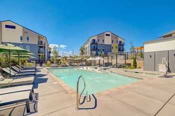 Our apartments offer a swimming pool