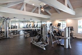 San Leandro apartment for rent - the gym with fitness equipment