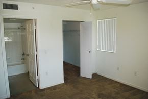 Miami apartment for rent - Interior bedroom with window at Hibiscus Pointe, Miami Florida 