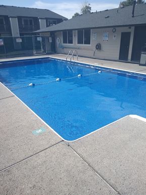 Vancouver apartment for rent - Pool View at Teal Pointe, Vancouver