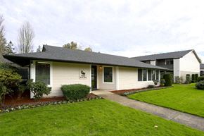 Vancouver apartment for rent - Leasing Office at Teal Pointe, Vancouver, Washington