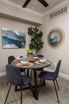 Sparks apartment for rent - High Rock dining area