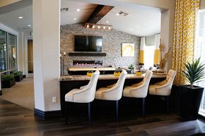 Sparks apartment for rent - High Rock resident lounge with tv