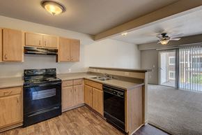Laughlin apartment for rent - Spacious Kitchens at VINTAGE AT LAUGHLIN, Laughlin, 89029