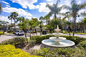 Brandon apartment for rent - Fountain View at Cypress Trace, Brandon, FL