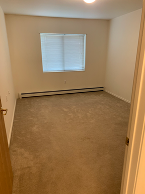 Helena apartment for rent - room with a window at EAST PARK VILLAS Apartments, HELENA, 59601