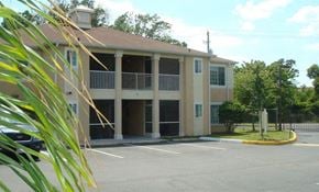 Tampa apartment for rent - Parking Area at Clipper Cove, Tampa