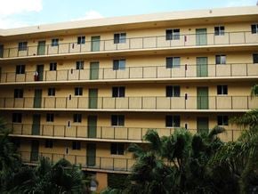 Miami apartment for rent - Outdoor at Villa Hermosa, Miami, FL