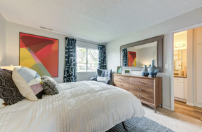 Ventura apartment for rent - Bedroom with window