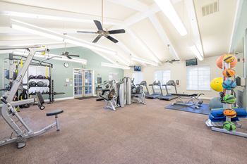 Fully-equipped fitness center