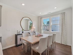 Raleigh apartment for rent - Bright dining area at The Maple Raleigh townhomes