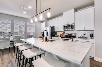 Quartz or granite countertops