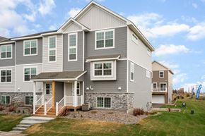 Maple Grove apartment for rent - Exterior of Townhome rentals at Avery Park
