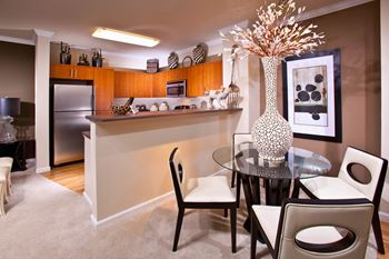 Breakfast bar or kitchen island