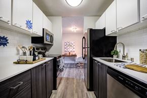 Kent apartment for rent - GE Appliance Package