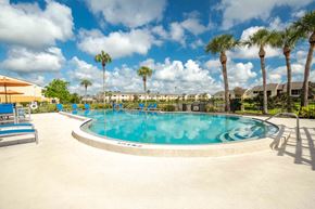 Kissimmee apartment for rent - Kissimmee, Florida Apartments - Mirador at Woodside - Luxury Swimming Pool
