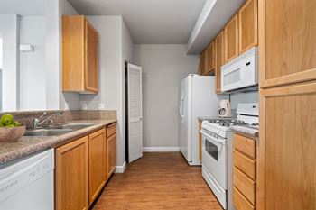 Granite kitchen and bath counter tops*