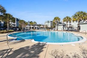Mount Pleasant apartment for rent - Sage at 1240 apartments in Mount Pleasant South Carolina photo of resort-style pool