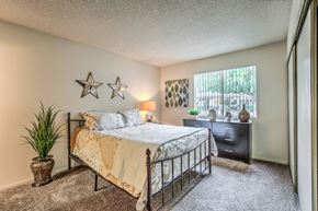 Las Vegas apartment for rent - bedroom with large window