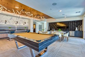 Scottsdale apartment for rent - South Scottsdale Apartments - Lucent Scottsdale - Clubhouse with kitchen, dining tables and billiards table