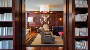 Billiards lounge and library