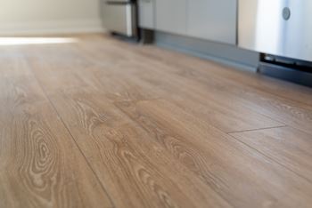 Wood-look vinyl flooring