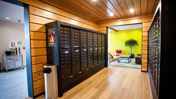 24/7 Package locker system