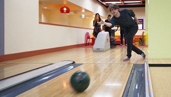 Bowling alley