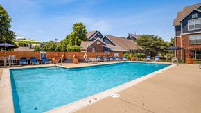 Glendale Heights apartment for rent - Apartments for Rent in Glendale Heights, IL 60139 – The Monroe – resort style pool