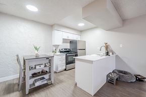 Tempe apartment for rent - Modern apartment kitchen at Sono Tempe in Tempe, AZ featuring updated appliances and clean finishes.