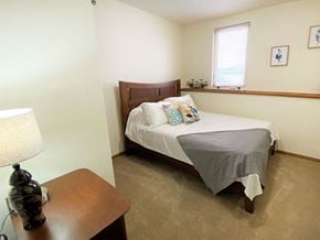 Holland apartment for rent - Crown Pointe Apartments Bedrooms