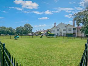 Alexandria apartment for rent - fenced in Dog park at Rosewood Apartment's 