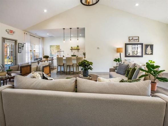 Fayetteville apartment for rent - clubhouse at the Park apartments