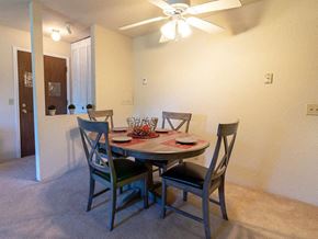 Haslett apartment for rent - Dining Area in Haslett apartment