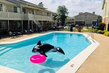 2 Pools